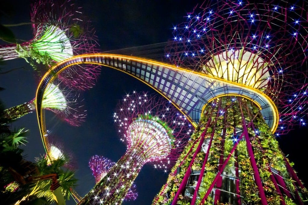Singapore Supertrees Mother Nature Beautifies Urban Sprawl Bonsai